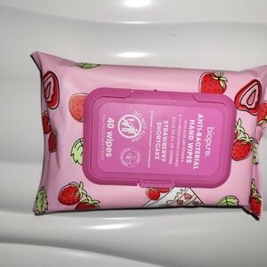 Pink Antibacterial Hand Wipes (40)